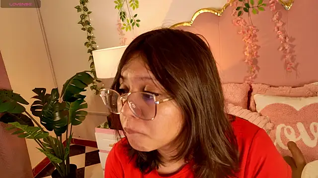 Lauuu2007 online show from March 2026 09:16:02 PM