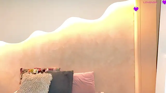 Snapshot of Kloee_12 chatting on October 2025 12:26:02 PM Kloee 12 online show from October 2025 12:26:02 PM