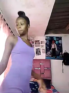 Snapshot of Kloee_12 chatting on November 2025 01:44:02 PM Kloee 12 online show from November 2025 01:44:02 PM