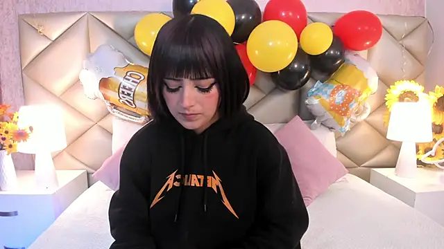 Snapshot of Adara__carter_ chatting on September 2025 12:56:02 PM Adara  carter  online show from September 2025 12:56:02 PM