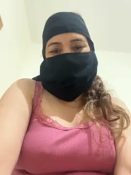 Wild-Nayra online show from April 2026 01:19:01 AM