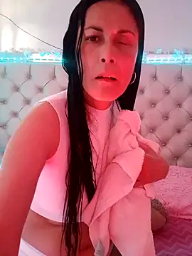 ZARAY 1118 online show from October 2025 05:46:02 PM