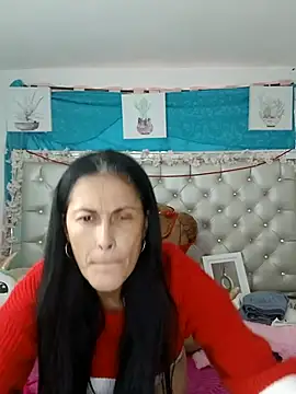 Snapshot of ZARAY_1118 chatting on October 2025 09:23:02 PM ZARAY 1118 online show from October 2025 09:23:02 PM