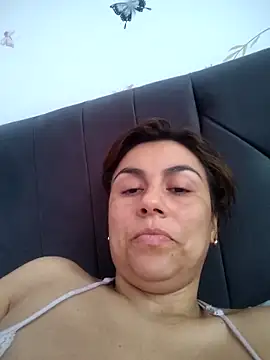 vanessa-titisM online show from May 2026 05:15:02 PM