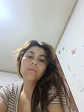 vanessa-titisM online show from May 2026 09:04:02 AM