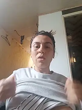 vanessa-titisM online show from May 2026 04:57:01 PM