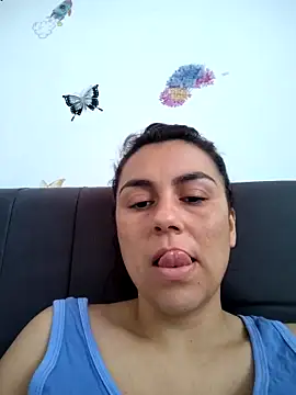 vanessa-titisM online show from April 2026 03:35:02 PM