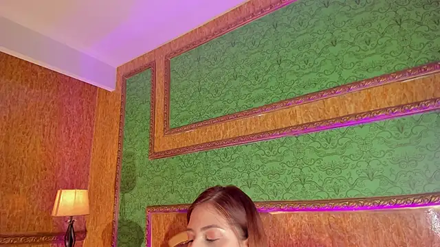 Helenstanford online show from February 2026 03:18:01 PM