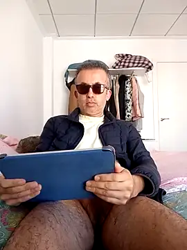 EmilioTaladdro online show from March 2026 10:28:02 AM