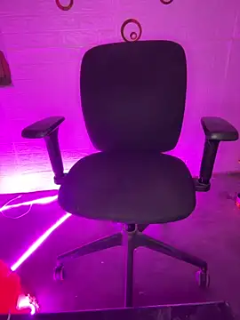 Snapshot of The_Lustful_Desire chatting on October 2025 05:58:02 PM The Lustful Desire online show from October 2025 05:58:02 PM