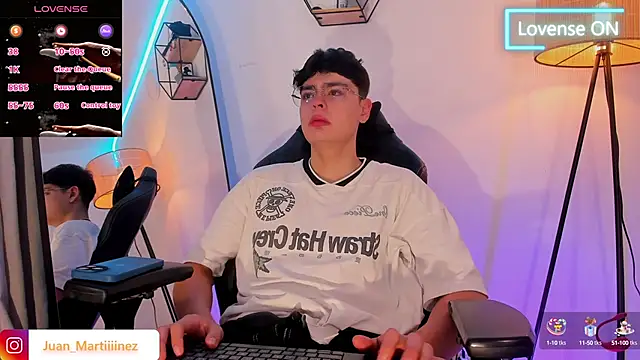 Snapshot of Im_Juaniito chatting on October 2025 04:14:02 AM Im Juaniito online show from October 2025 04:14:02 AM