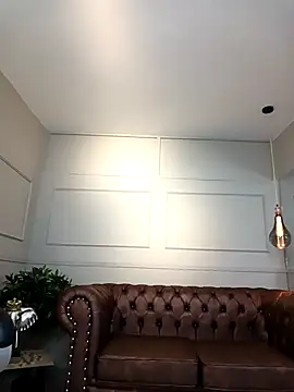 ArielBlossom    online show from January 2026 11:58:02 AM