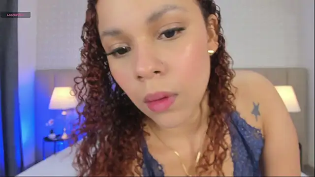 Snapshot of Miranda_Blair chatting on October 2025 02:05:01 PM Miranda Blair online show from October 2025 02:05:01 PM