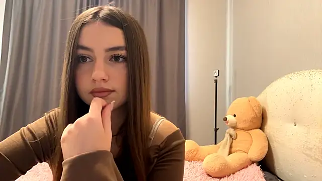 CatherinDream online show from November 2025 03:28:02 AM