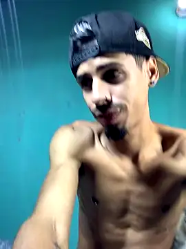 Snapshot of Alexx_1214 chatting on September 2025 10:55:02 AM Alexx 1214 online show from September 2025 10:55:02 AM