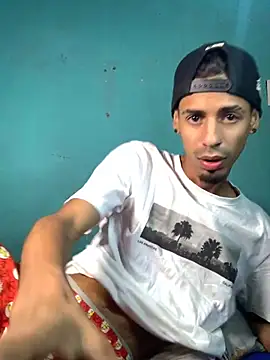 Snapshot of Alexx_1214 chatting on September 2025 12:55:01 AM Alexx 1214 online show from September 2025 12:55:01 AM