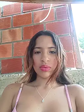 Sweet-Doncella online show from October 2025 12:40:01 PM
