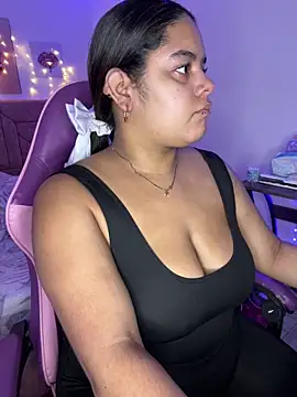 Anabelle 00  online show from April 2026 03:12:01 AM