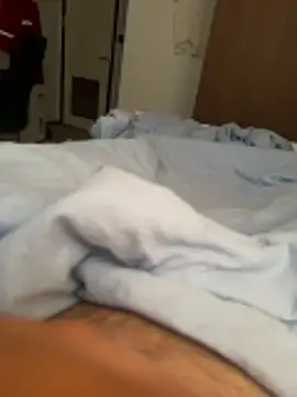 LAZ3R1 online show from March 2026 02:41:02 PM