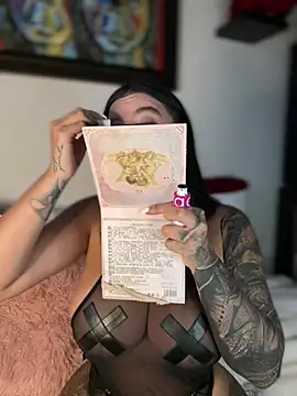 GabyMejiaa online show from February 2026 09:58:03 PM