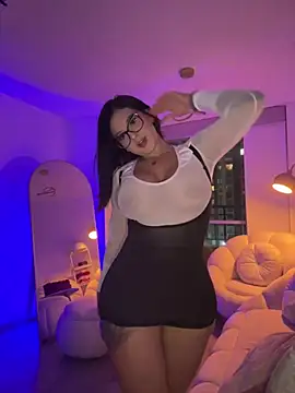 GabyMejiaa online show from April 2026 03:08:01 AM