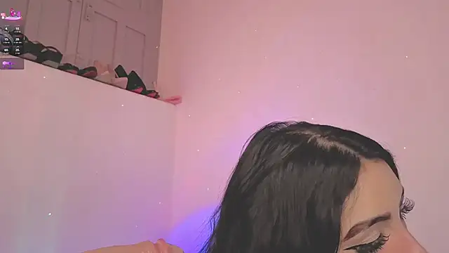 ashlynnlowe  online show from November 2025 07:29:02 PM