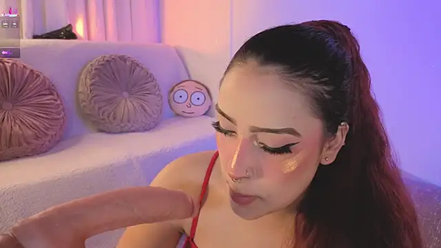 ashlynnlowe  online show from February 2026 10:20:02 PM