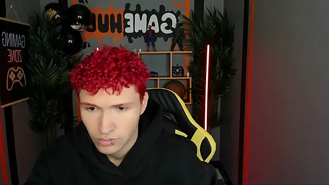 JonnyDarka online show from November 2025 10:19:02 AM