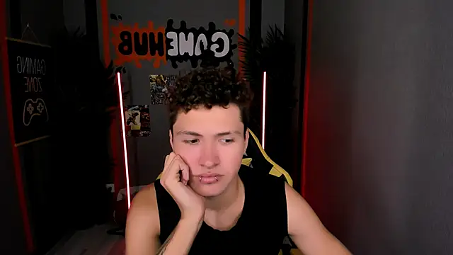 JonnyDarka online show from October 2025 10:39:02 AM