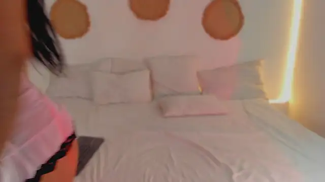 AliisonWells online show from November 2025 09:18:01 PM