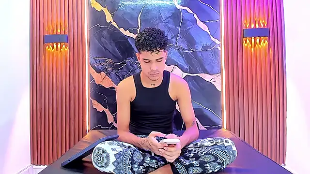 Lucky boys  X online show from September 2025 11:43:01 AM