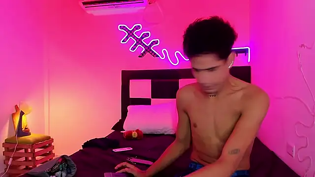 Lucky boys  X online show from October 2025 11:56:01 AM