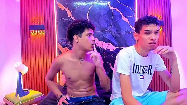 Lucky boys  X online show from February 2026 06:52:01 PM