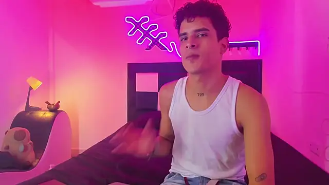 Lucky boys  X online show from October 2025 06:09:02 PM