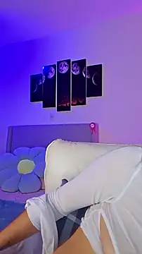 MaryMoon  online show from September 2025 11:22:02 PM