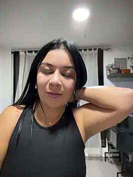 IrisDuvall online show from May 2026 11:35:02 PM
