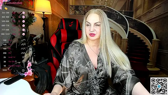 Nina Devillle online show from March 2026 09:50:02 PM