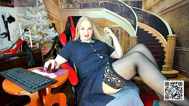 Nina Devillle online show from January 2026 08:40:01 AM