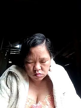 riso-00 online show from October 2025 04:44:01 AM