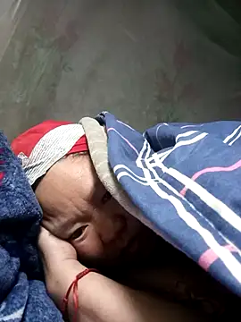 riso-00 online show from February 2026 06:22:01 AM