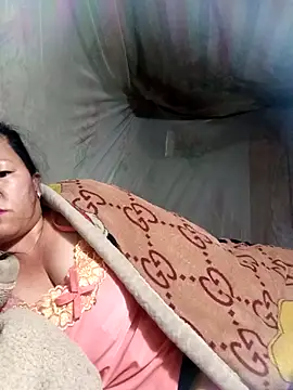 riso-00 online show from November 2025 04:23:02 PM