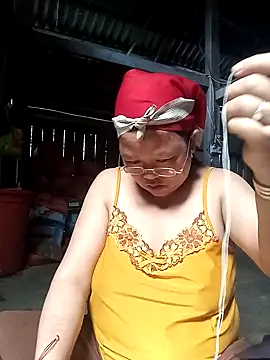 riso-00 online show from February 2026 04:23:02 AM