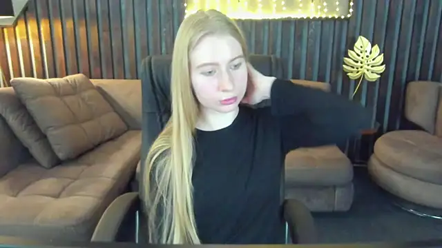 Alina Blonde online show from March 2026 08:26:33 AM