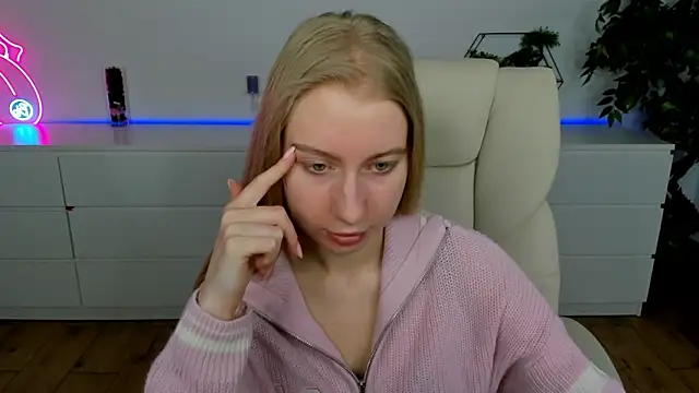 Alina Blonde online show from March 2026 06:32:02 AM