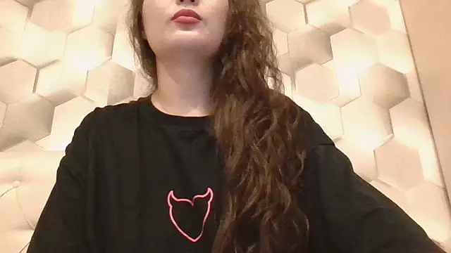 Calyna online show from July 2026 09:55:02 PM