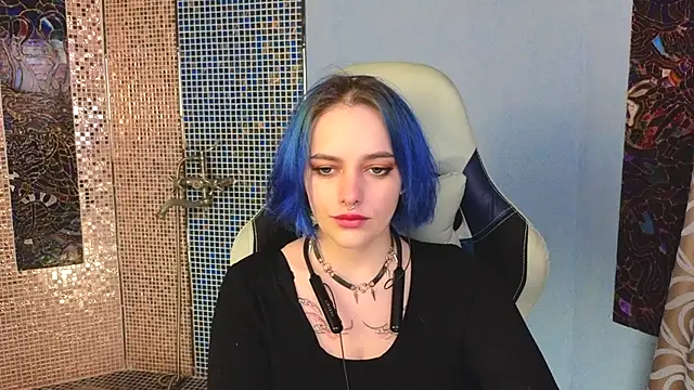 Eniferi online show from October 2025 02:38:01 PM