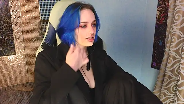Eniferi online show from October 2025 02:05:02 PM