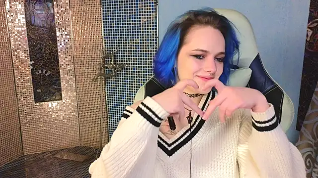 Eniferi online show from October 2025 03:01:02 PM