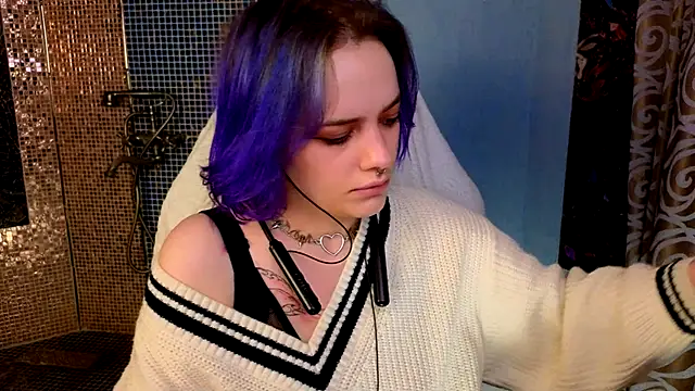 Eniferi online show from December 2025 11:23:02 AM