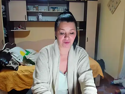 Snapshot of Soffy_Skye chatting on February 2026 04:54:01 AM Soffy Skye online show from February 2026 04:54:01 AM